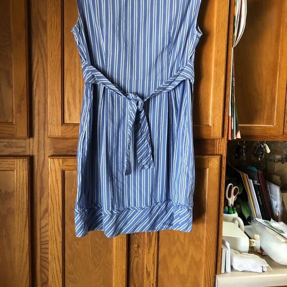 BCBGMAXAZRIA Collared Striped Ruffle Tie Back Sleeveless Shift Dress - 8 - Picture 11 of 14